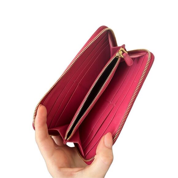 Authentic Prada Zip Wallet Pink Saffiano Leather - Picture 7 of 10